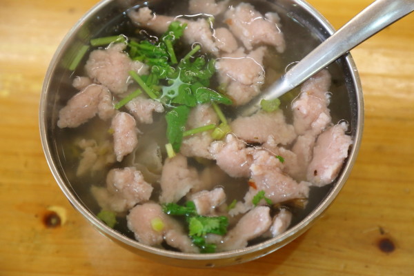 生瘦肉吃了会怎么样 wKgBZ1kNR2mAFLEsAAvCcU5SUcE62.jpeg?imageView2%2F2%2Fw%2F600%2Fh%2F600%2Fq%2F90