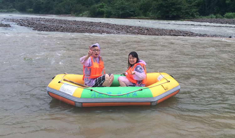 安徽泾县月亮湾风景区漂流 皮划艇竹筏漂流 宣城泾县旅游景点预订