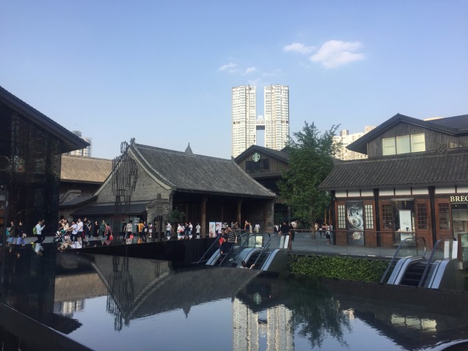 成都棒球太古里的3dv棒球游戏与远洋实现图片