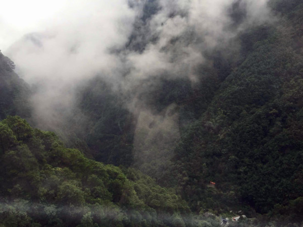 苍山游玩攻略文案,苍山游玩路线