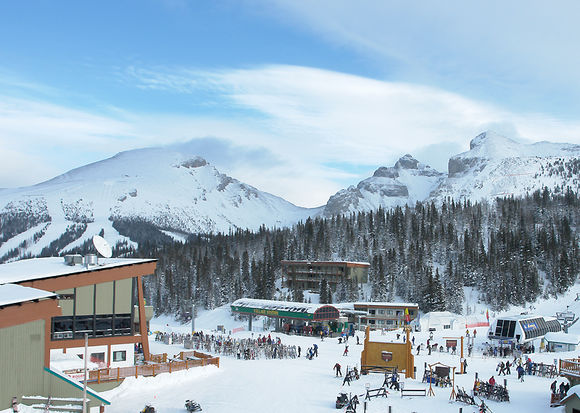 卡尔加里阳光度假村滑雪场班夫小镇露易丝湖露易丝湖滑雪场畅爽滑雪7