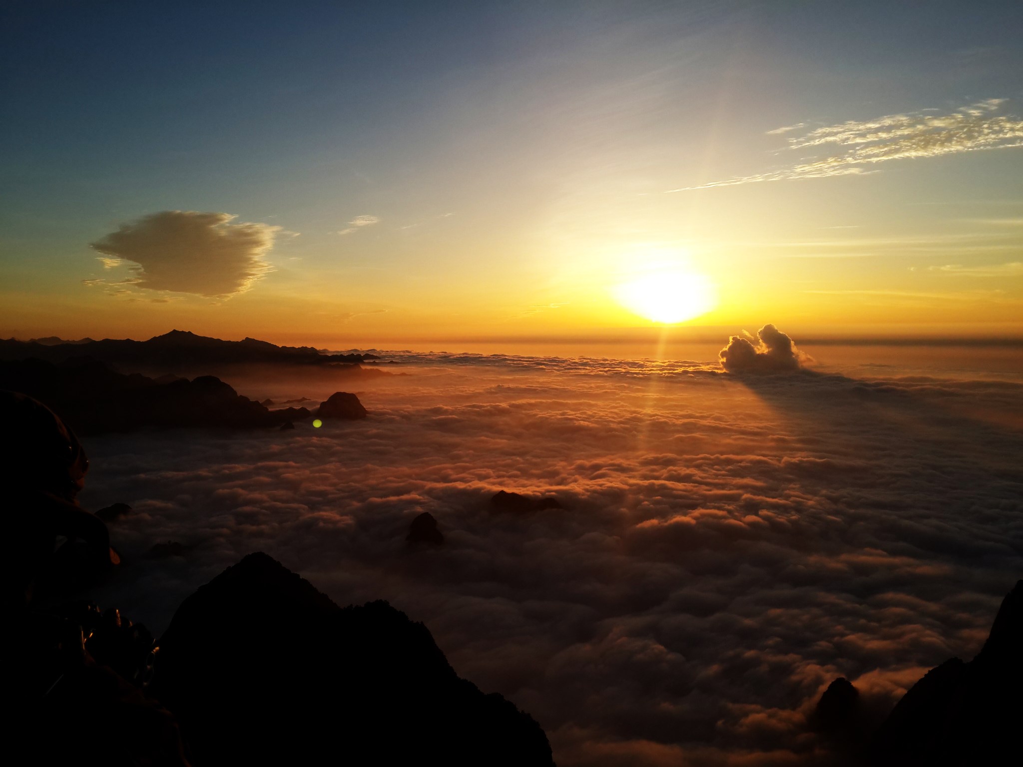 夕阳顶上简谱_一抹夕阳简谱(3)