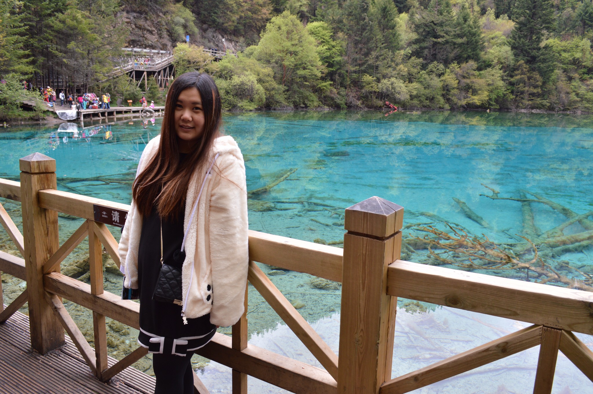 wKgBpVVa2DaABjQaAA0RvnKTXoc12.jpeg?imageView2%2F2%2Fw%2F600%2Fh%2F600%2Fq%2F90