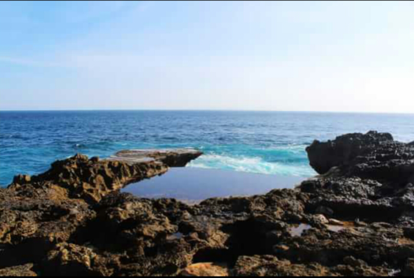 晚上的大海怎么形容 wKgBpVWnztKAUPnMAAv7z8Qe-XI217.png?imageView2%2F2%2Fw%2F600%2Fh%2F600%2Fq%2F90