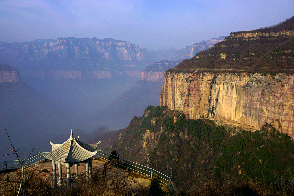 回龙天界山生态旅游景区    