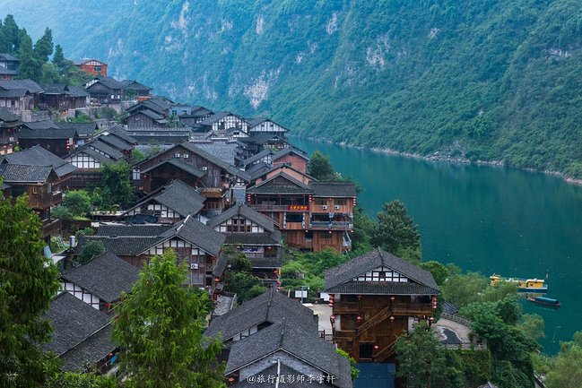 赏乌江两岸风光,酉阳旅游