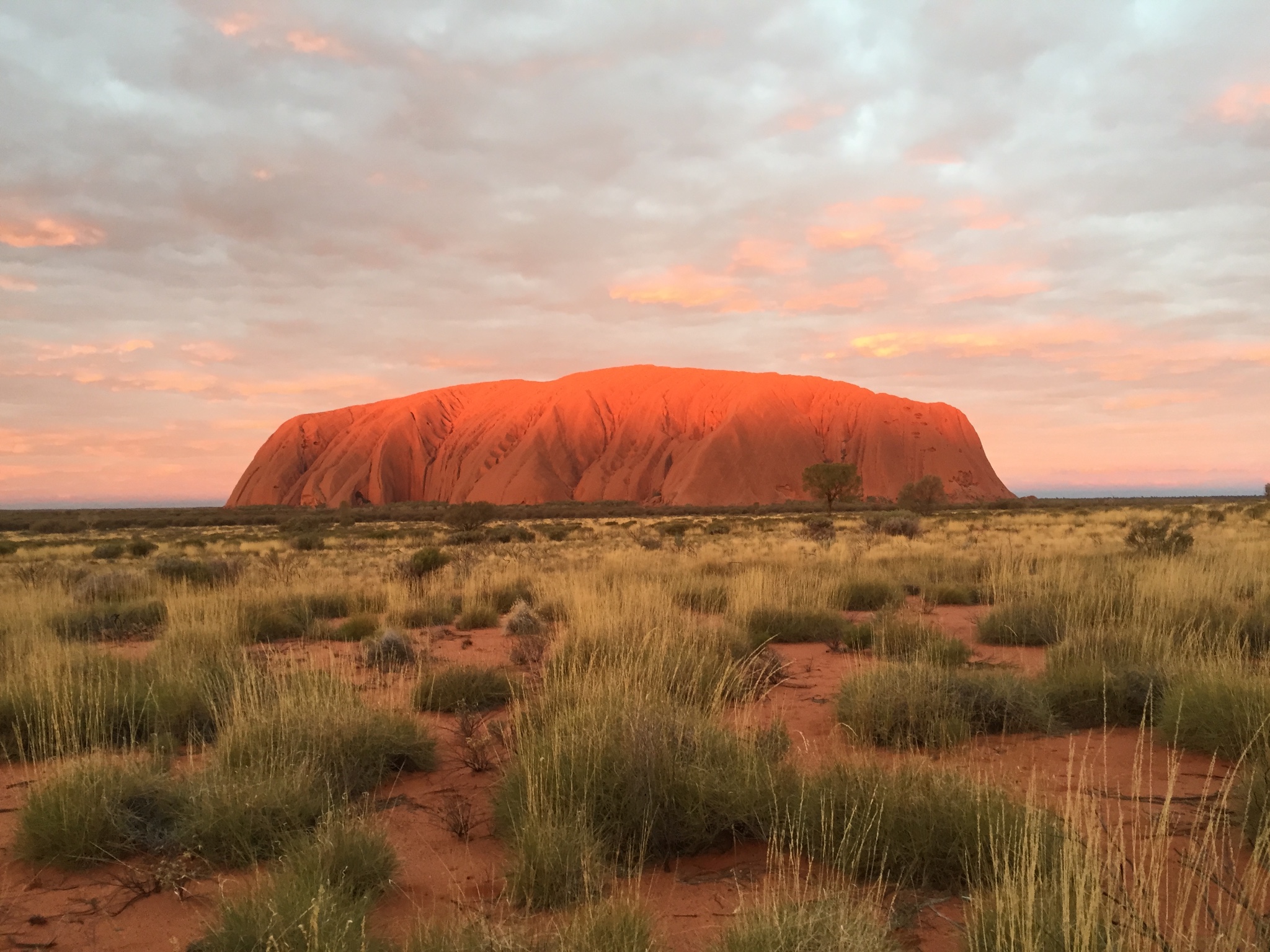 世界中心的石头--uluru 乌鲁鲁