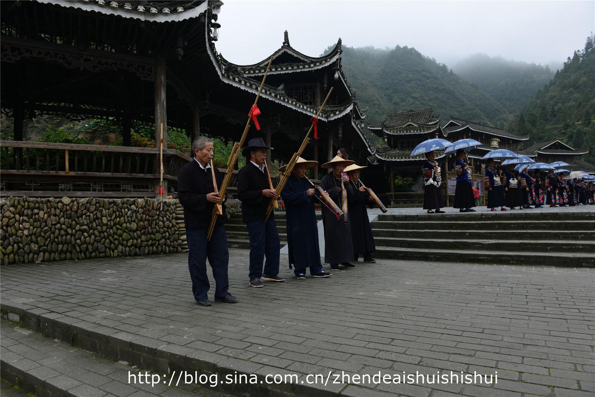 洛香多少人口_博社村人口多少