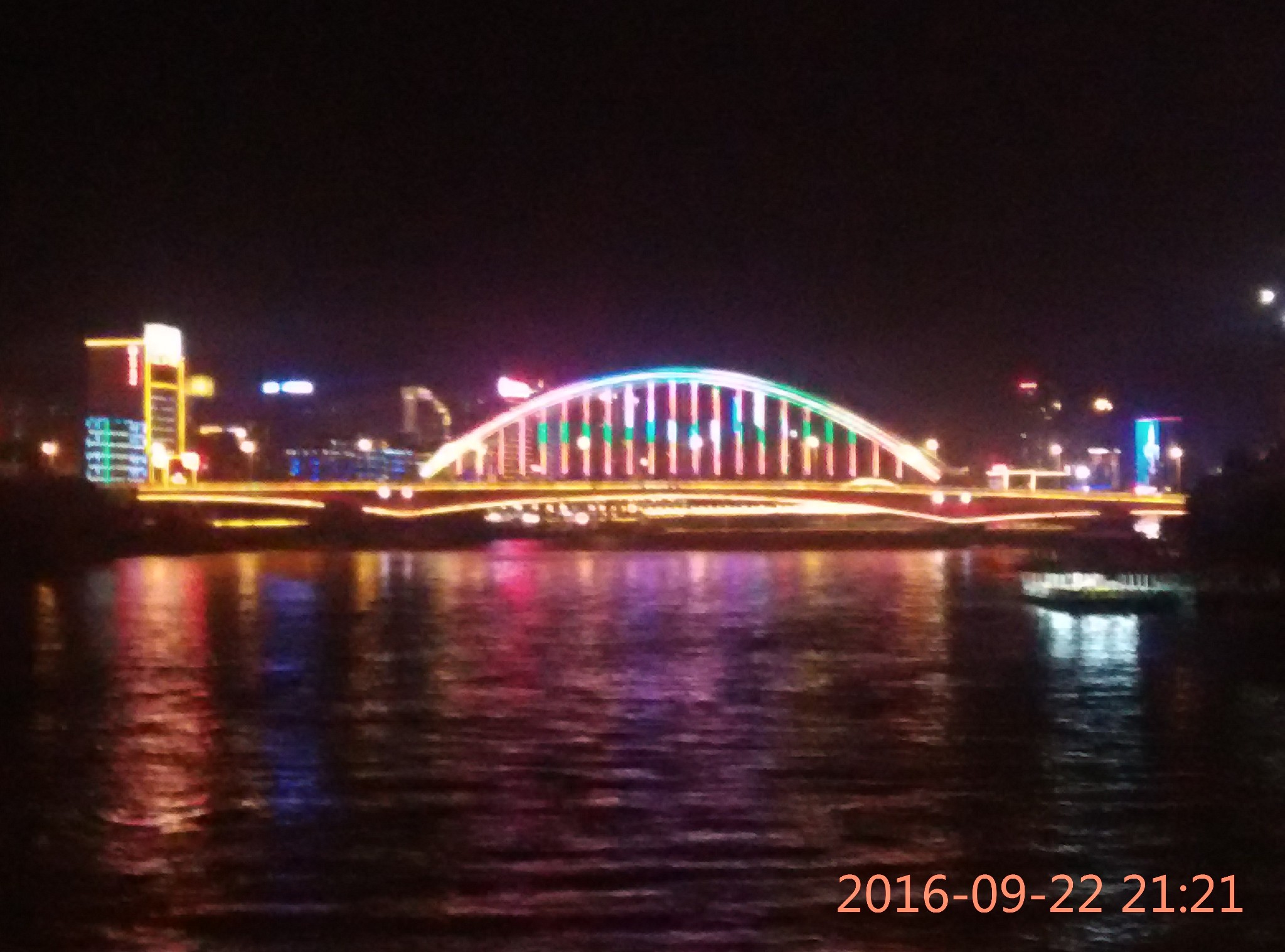 中山桥的夜景