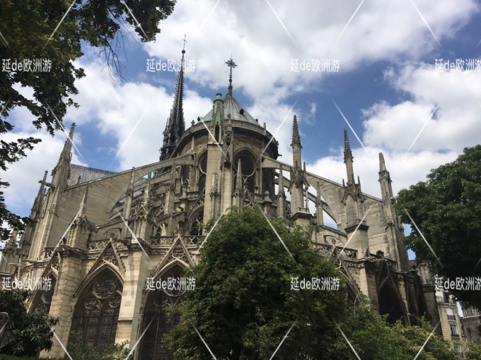 动态心电图做一个多少钱 wKgBZ1lMpbeAL88TAAZeSDul57g95.jpeg?imageView2%2F2%2Fw%2F680%2Fq%2F90