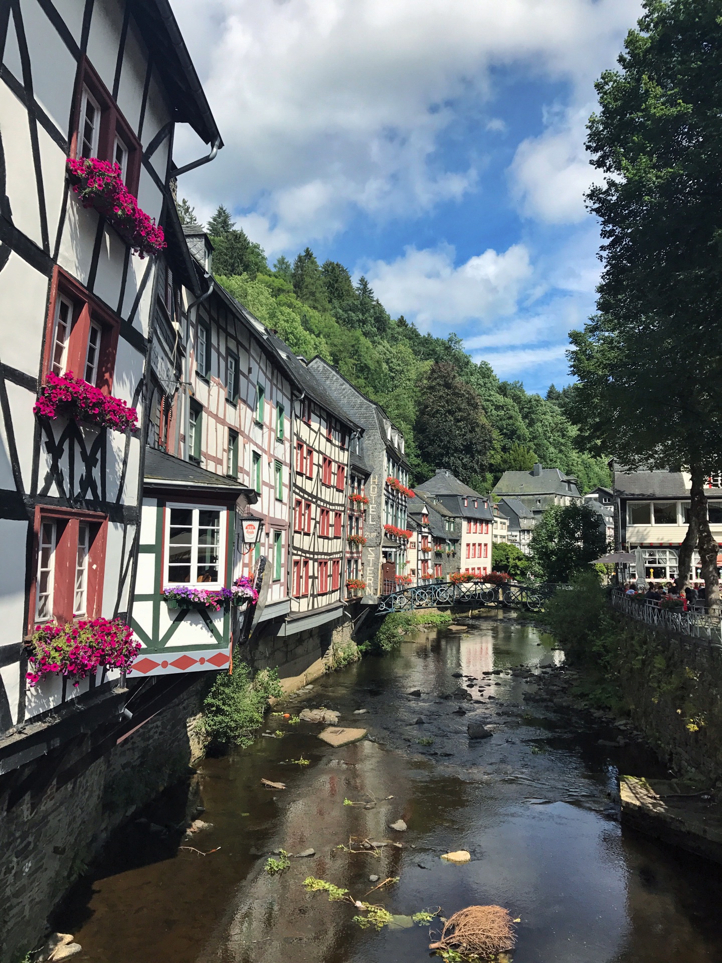 亚琛周边——最美小镇蒙绍monschau一日游