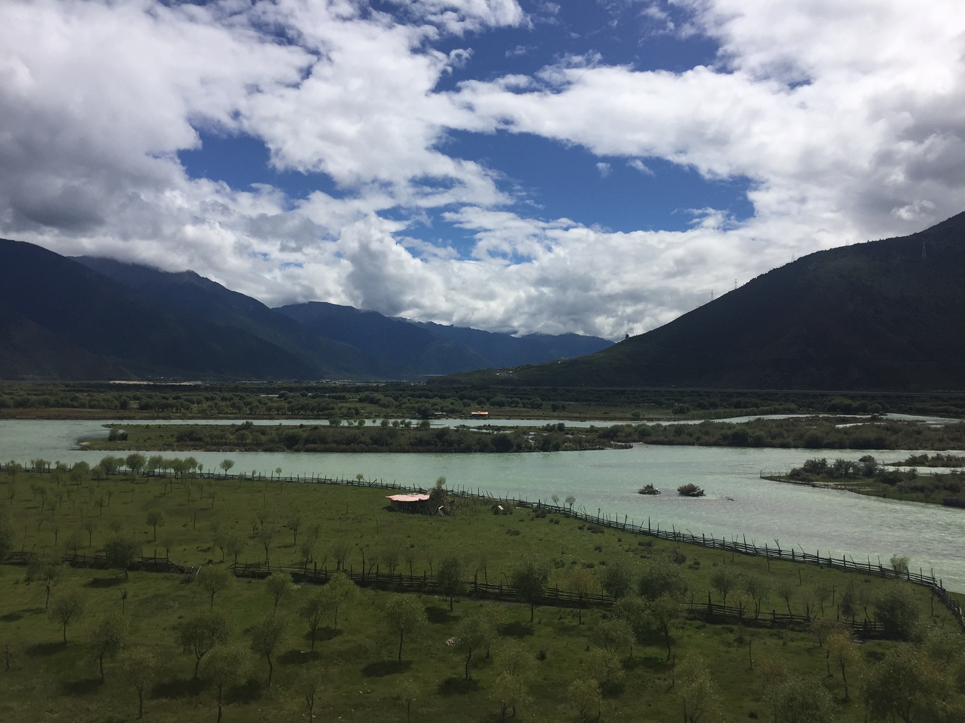 林芝市区人口_结婚前一定要和他去一次旅行 那么更加不能错过这些地方(3)