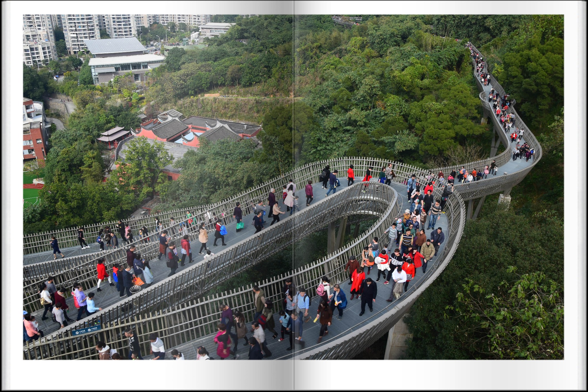 福州的梅峰山地公园和金鸡山栈道哪个更值得游玩?