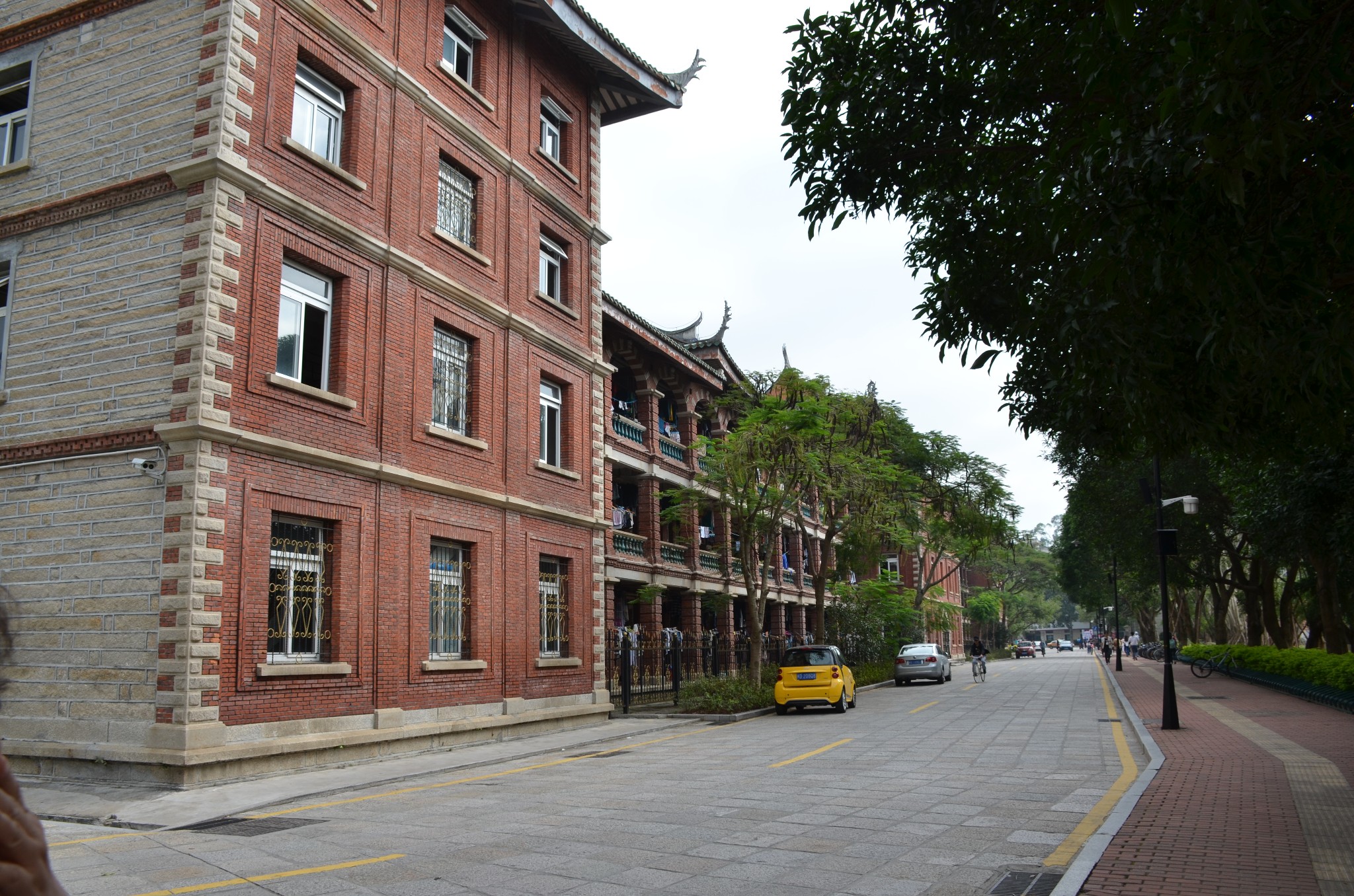 华西村人均收入_上海出发人均300