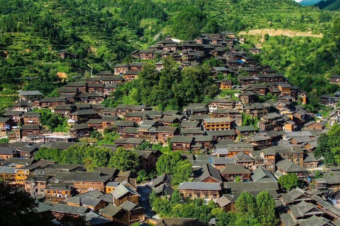 七人口云南_云南人口密度分布图(3)